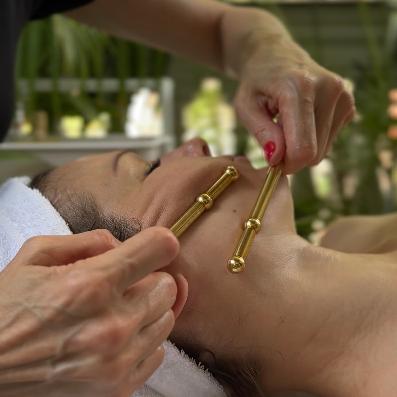 Nº 3 Deep Tissue Face Massage 60 min