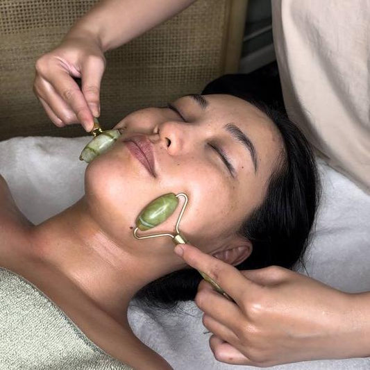 facial roller for face 